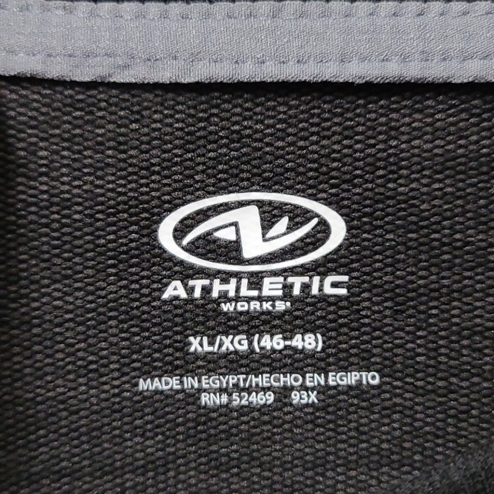 Men's XL long sleeve shirt